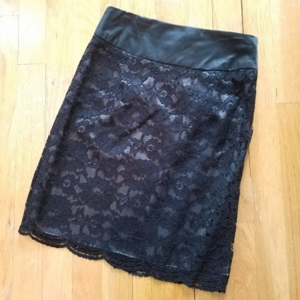 Forever 21 black lace skirt